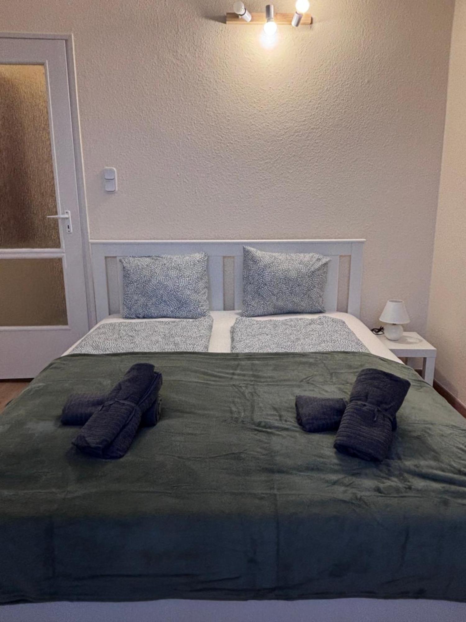 Bed and Breakfast Airportmax Panzio Vecsés Exterior foto