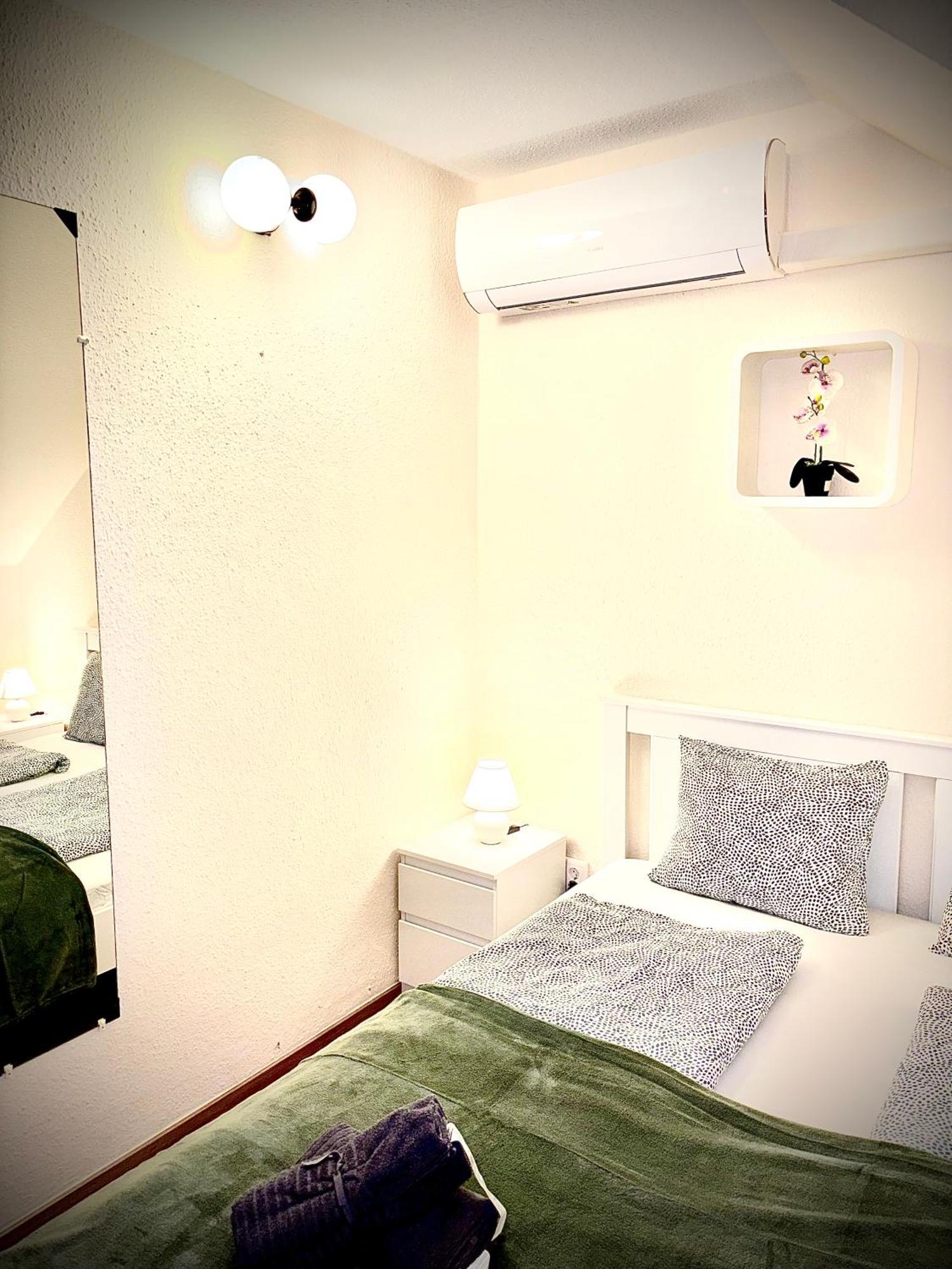 Bed and Breakfast Airportmax Panzio Vecsés Exterior foto
